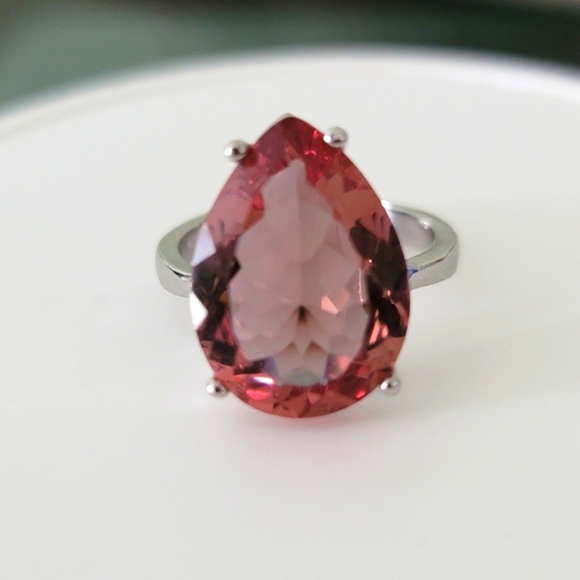 Naturally Color Changing Zultanite Ring - Picture 8 of 11